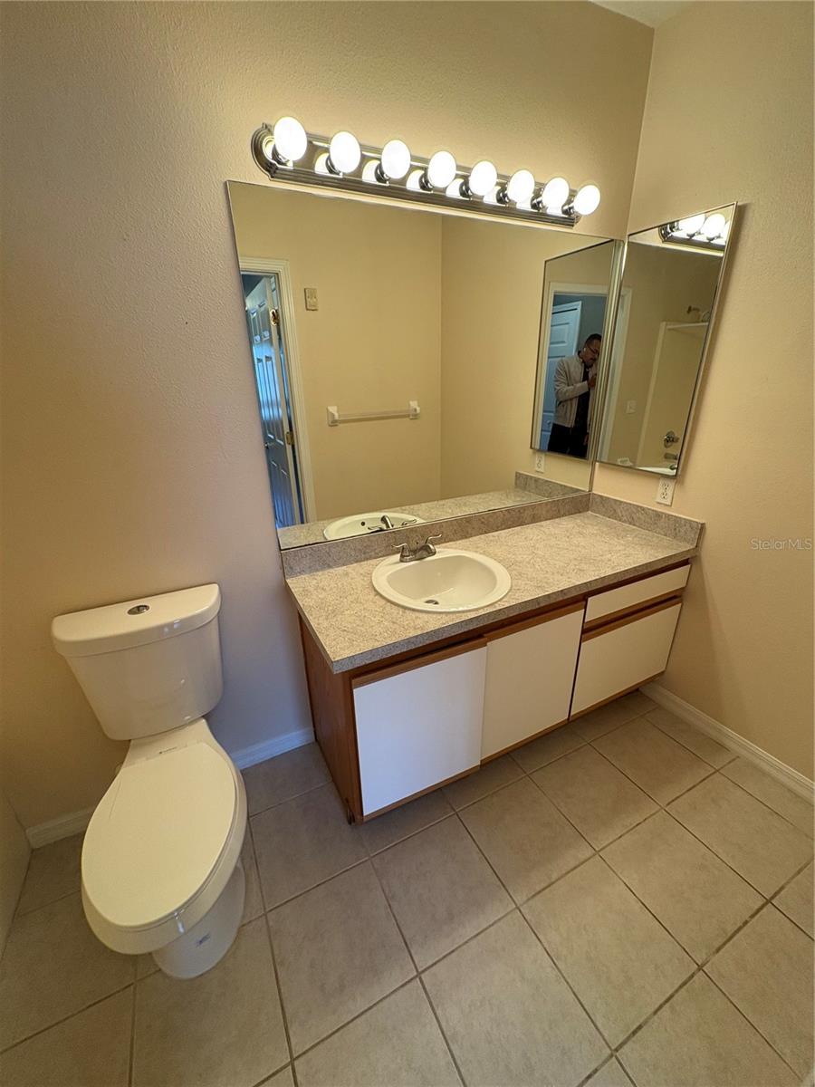 6413 HOLLYDALE PL #201, RIVERVIEW, FL, 33578