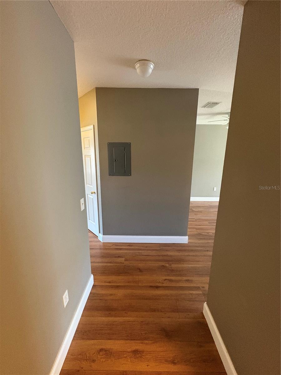 6413 HOLLYDALE PL #201, RIVERVIEW, FL, 33578