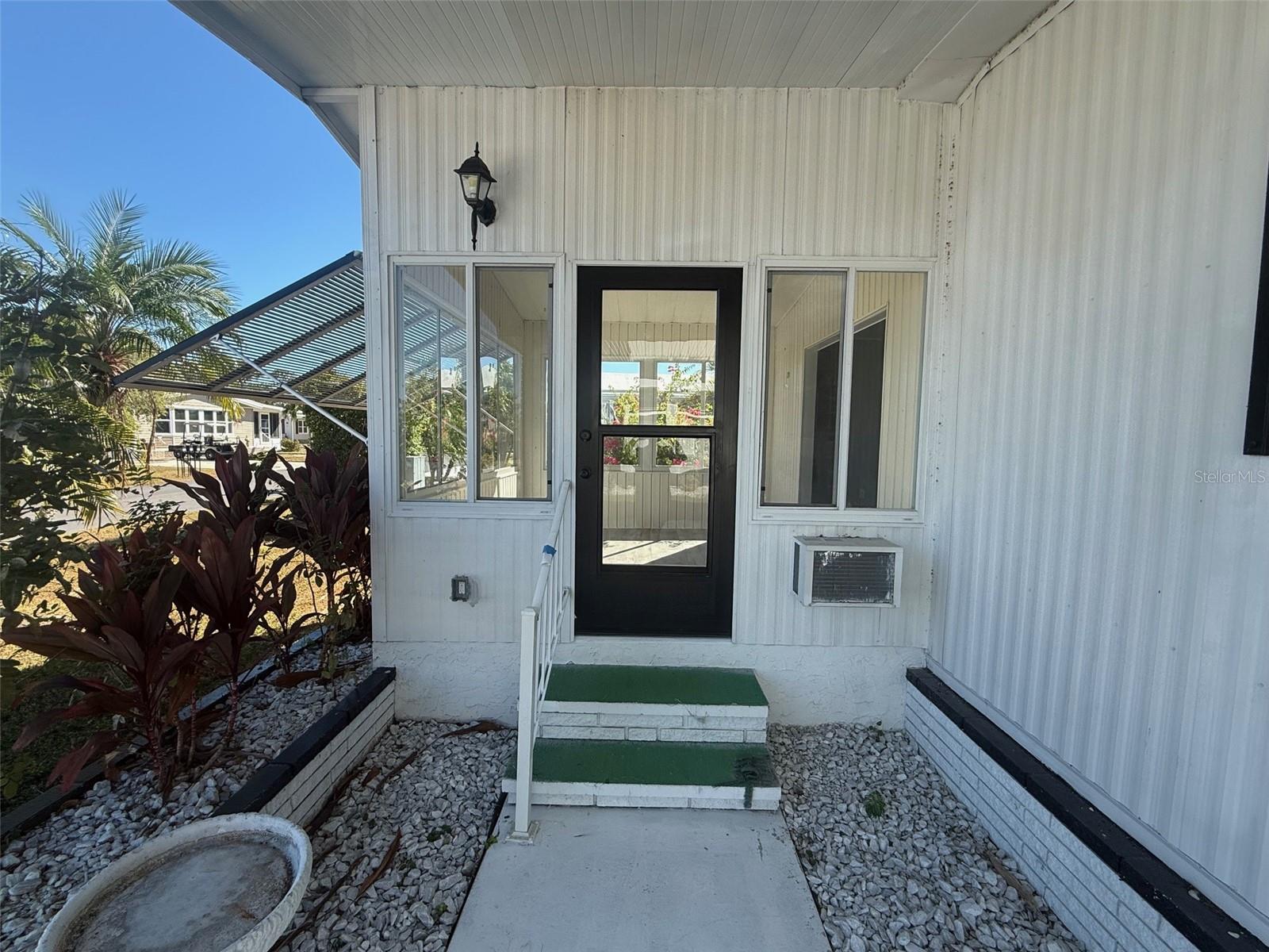 TB8444590 Property Photo