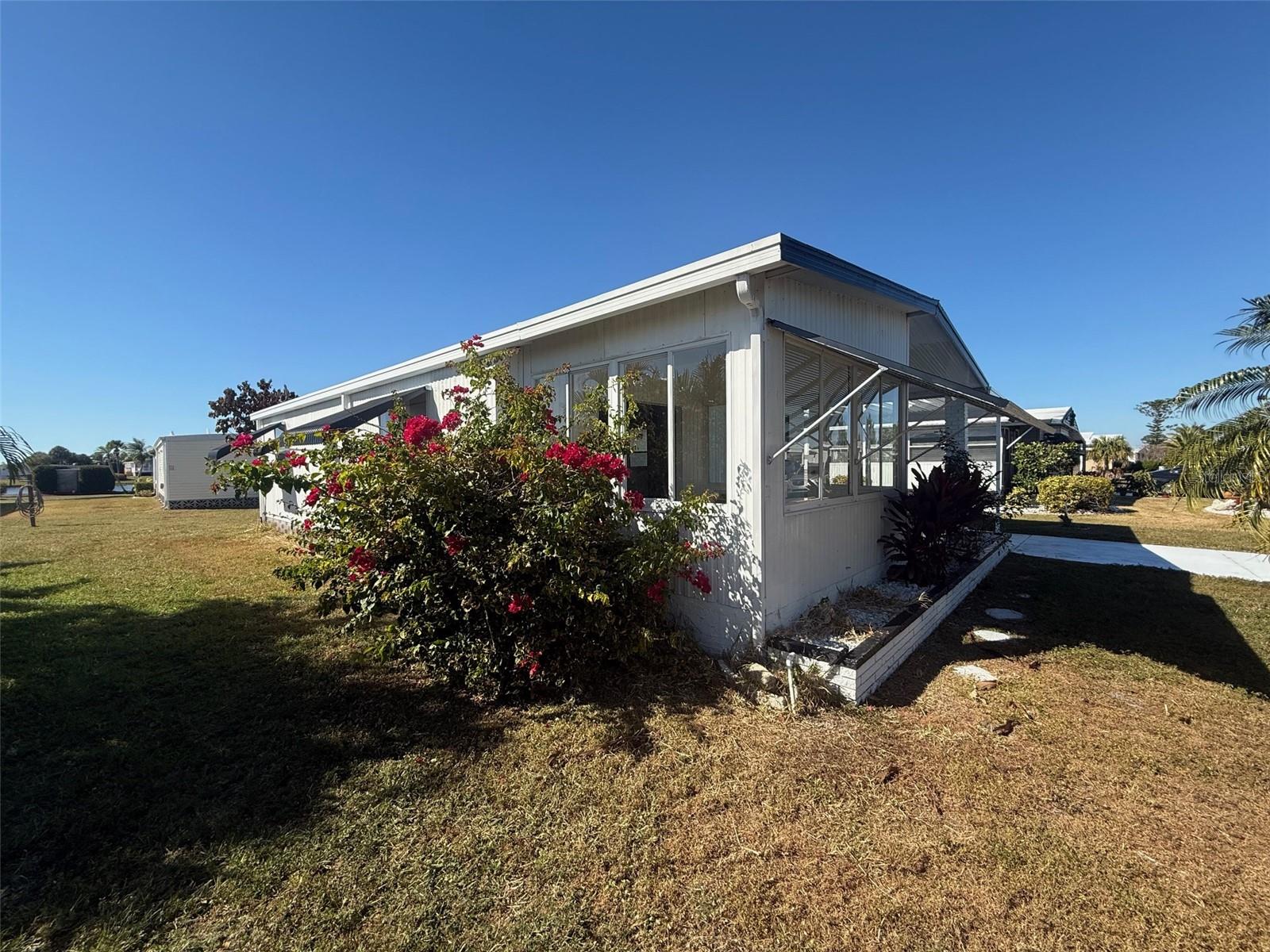 TB8444590 Property Photo