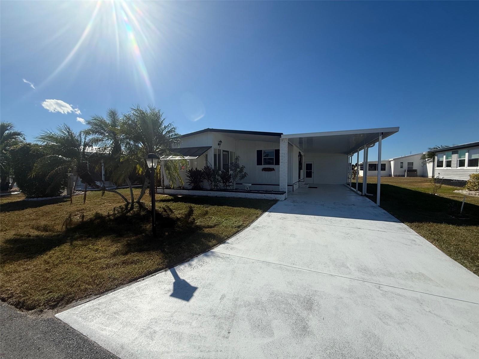 TB8444590 Property Photo