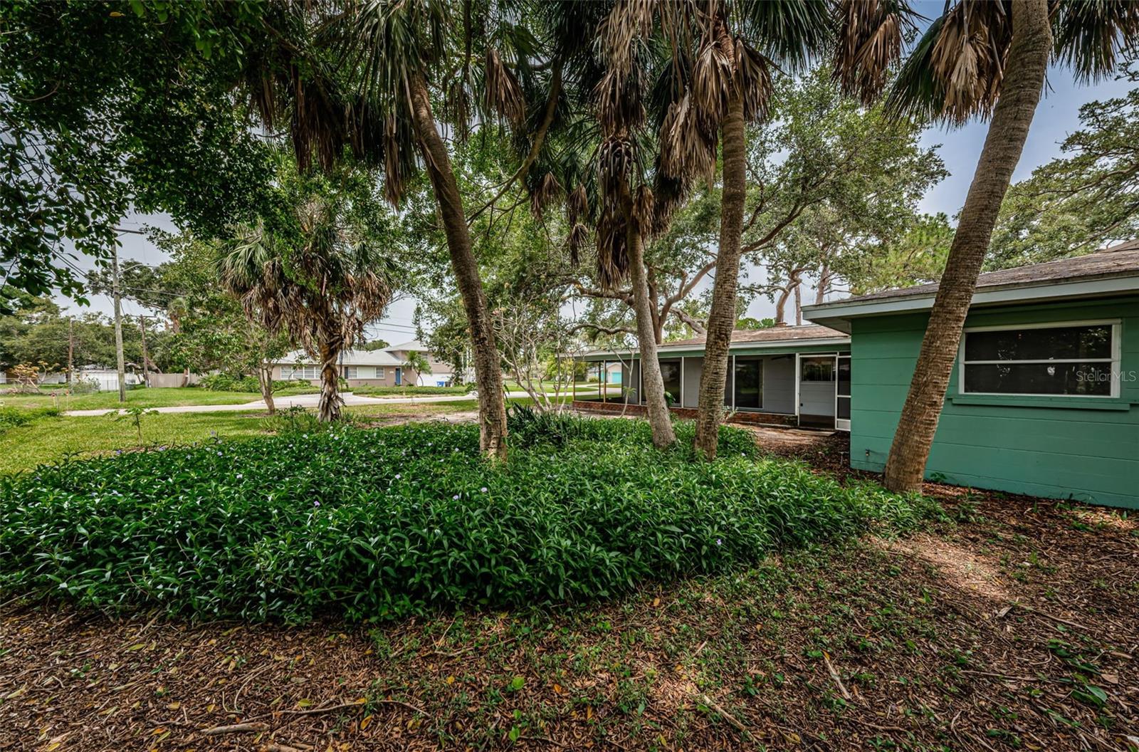 152 58TH AVE S, ST PETERSBURG, FL, 33705