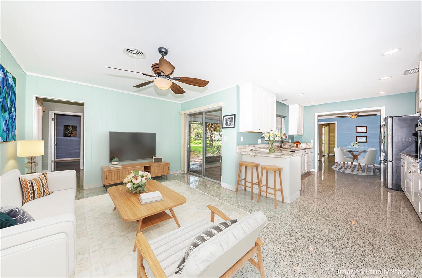 152 58TH AVE S, ST PETERSBURG, FL, 33705