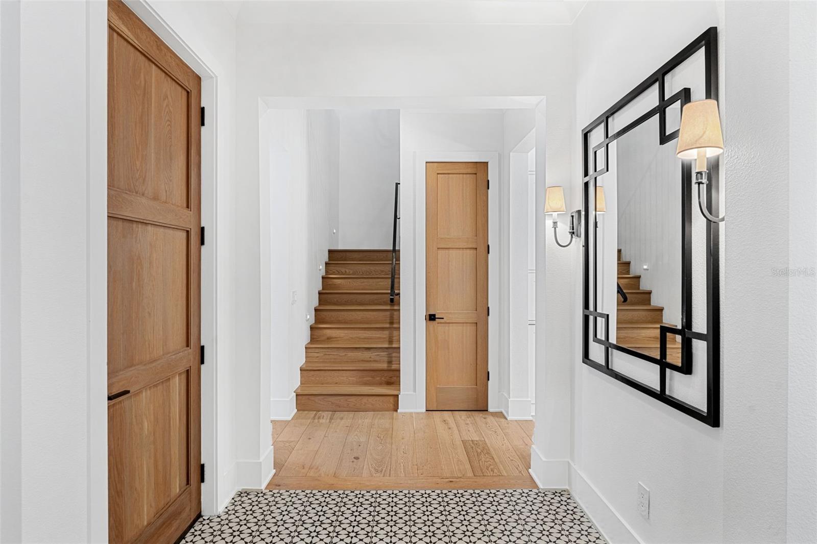 O6357810 Property Photo