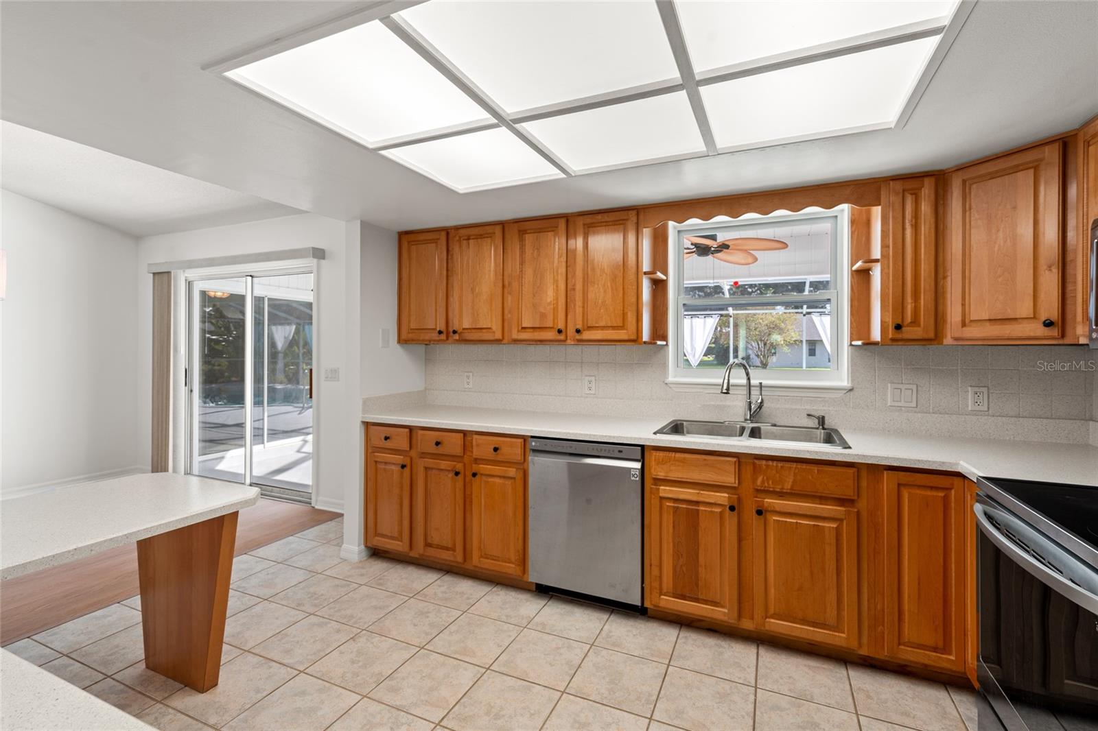 6618 FOXMOOR DR, ZEPHYRHILLS, FL, 33542