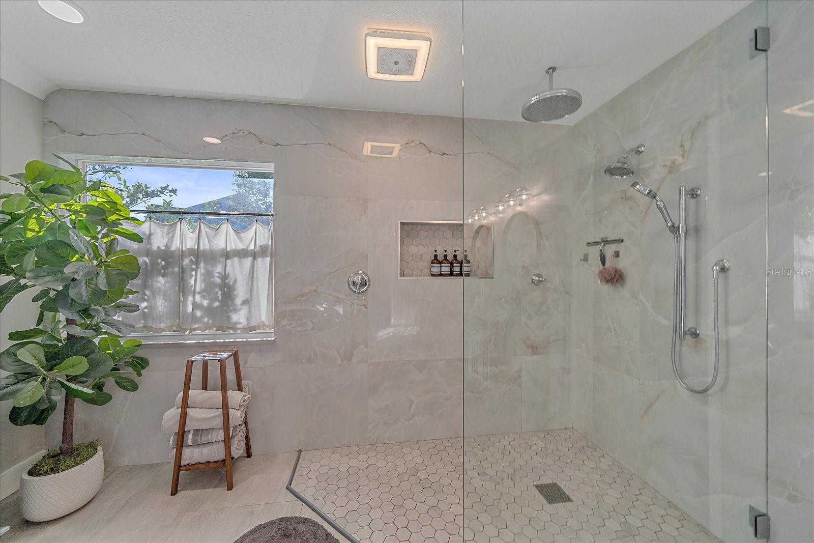 13503 5TH AVE NE, BRADENTON, FL, 34212