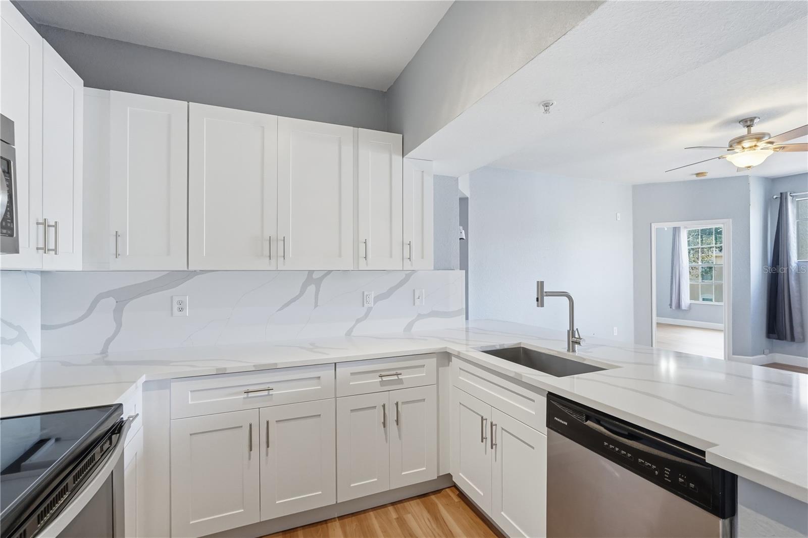 5125 PALM SPRINGS BLVD #4203, TAMPA, FL, 33647