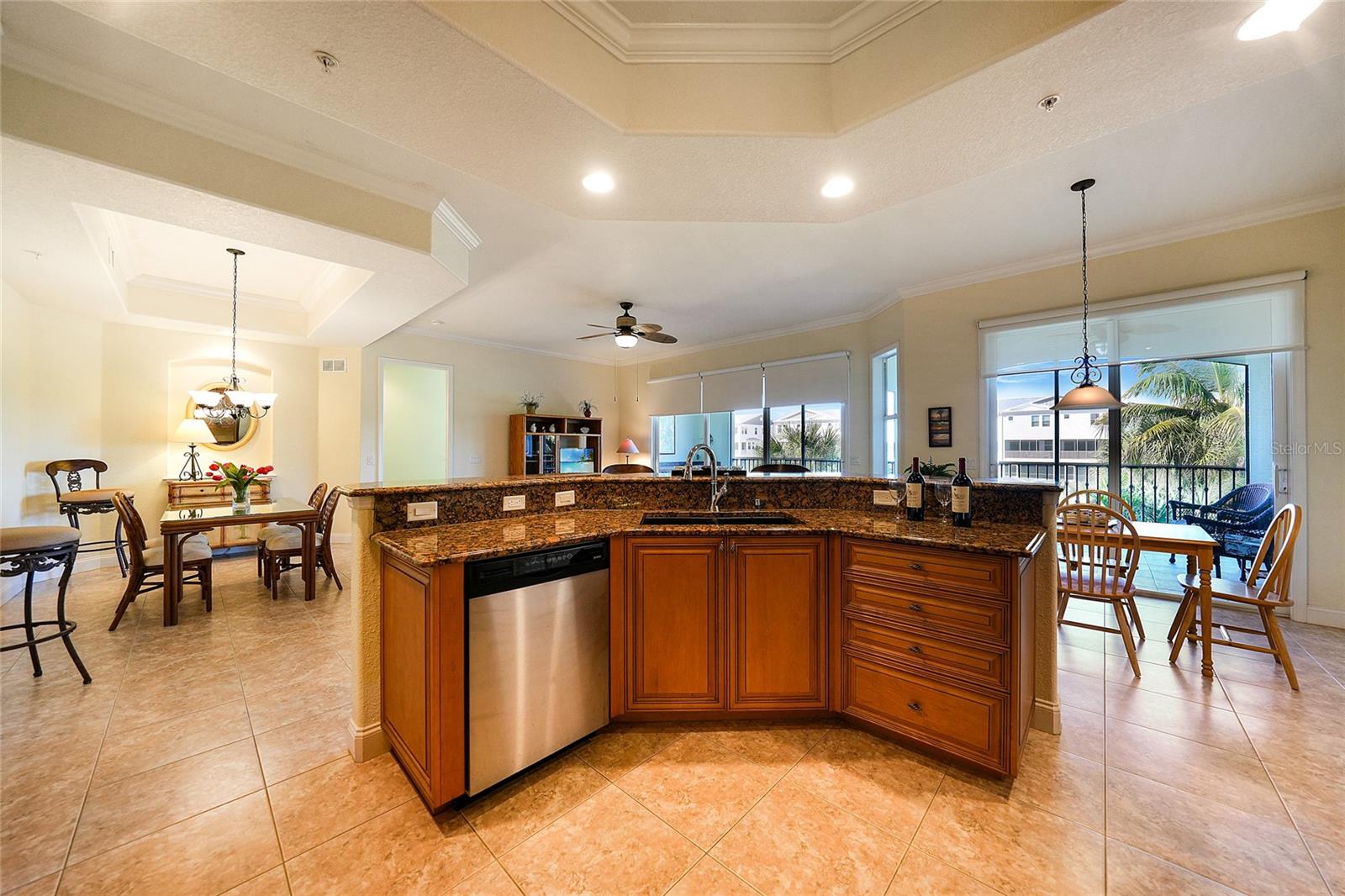 290 LEWIS CIR #121, PUNTA GORDA, FL, 33950