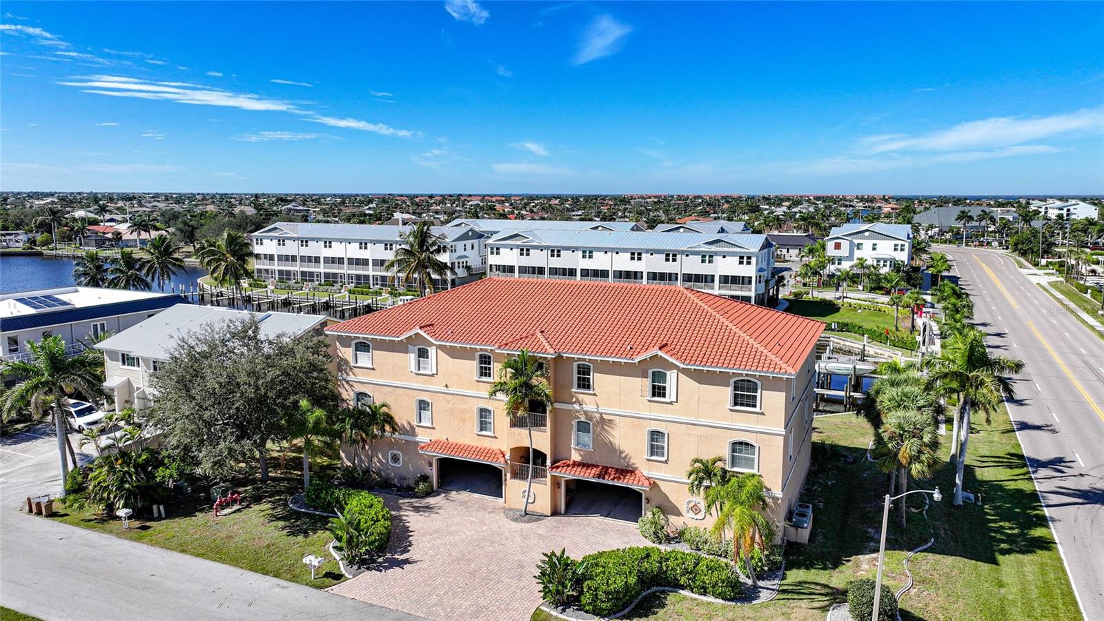 290 LEWIS CIR #121, PUNTA GORDA, FL, 33950