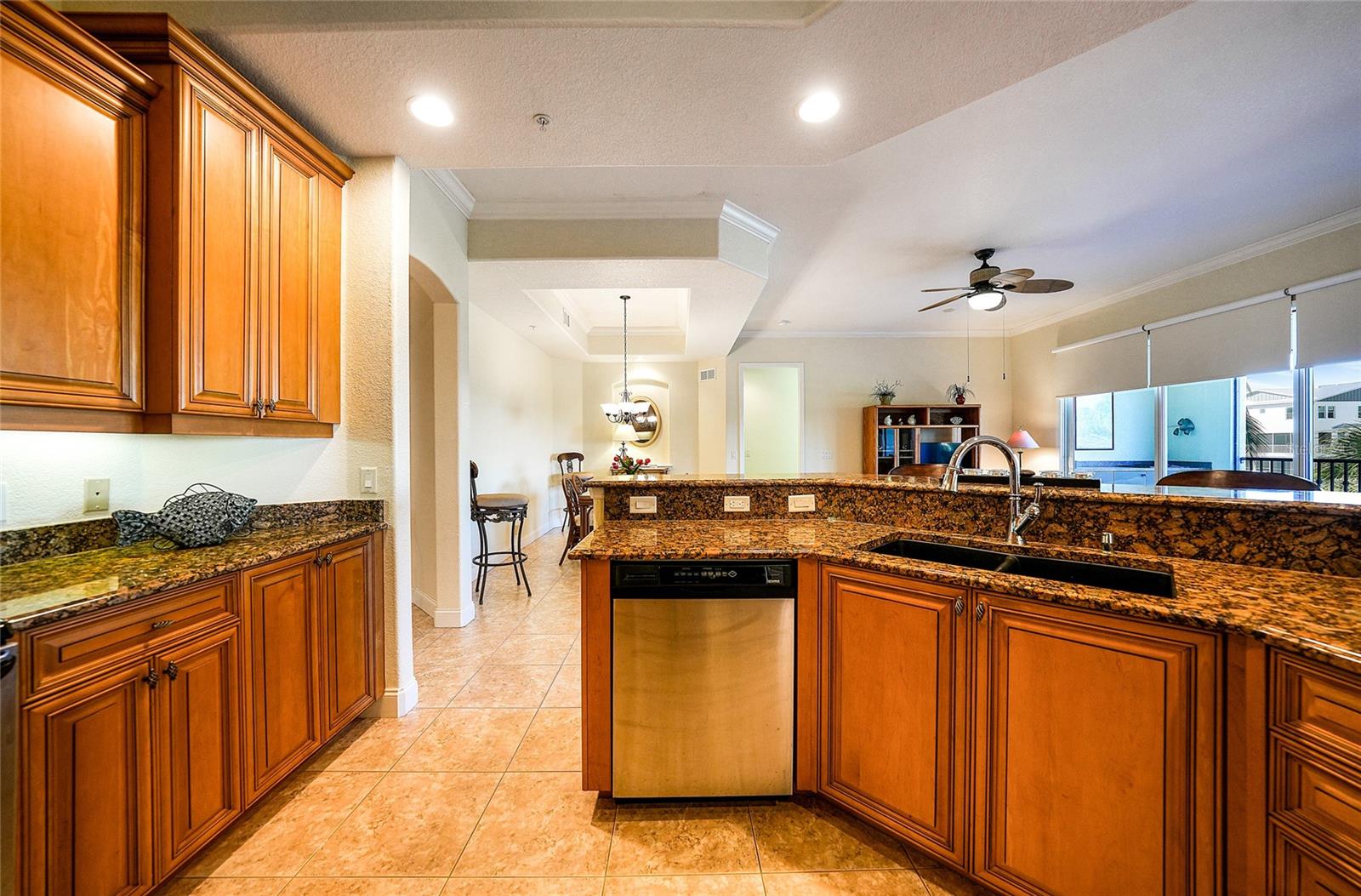 290 LEWIS CIR #121, PUNTA GORDA, FL, 33950