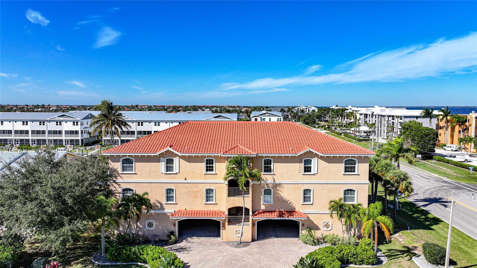 290 LEWIS CIR #121, PUNTA GORDA, FL, 33950