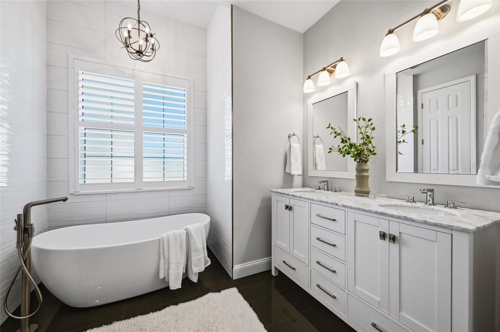 4078 65TH PL E, SARASOTA, FL, 34243