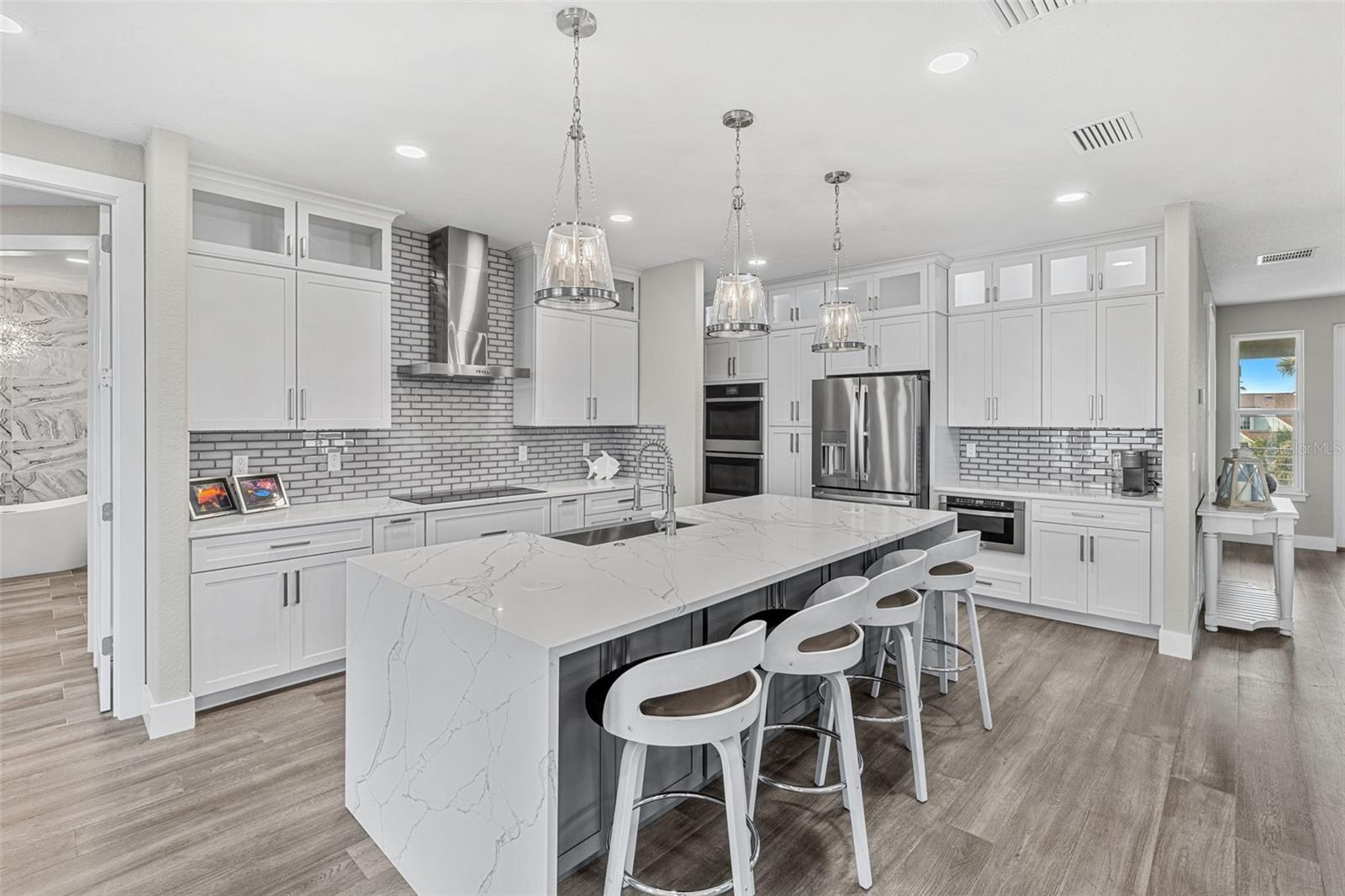 A4670892 Property Photo