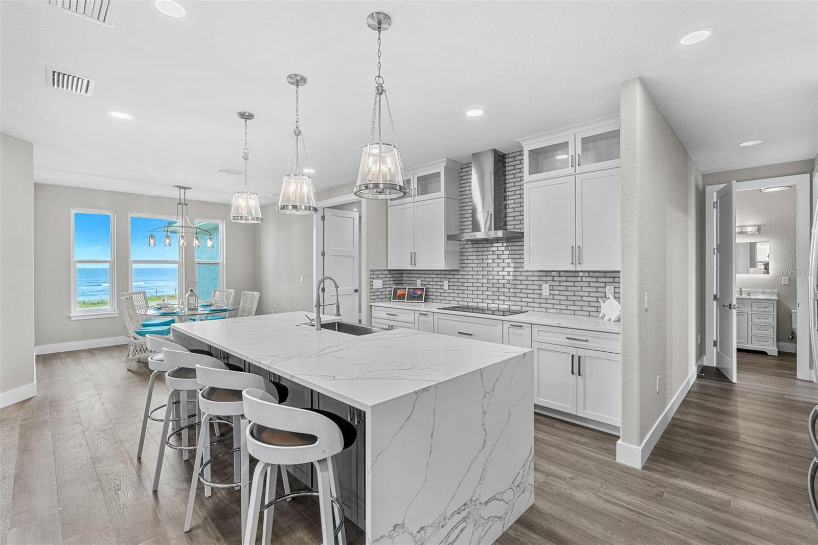 A4670892 Property Photo