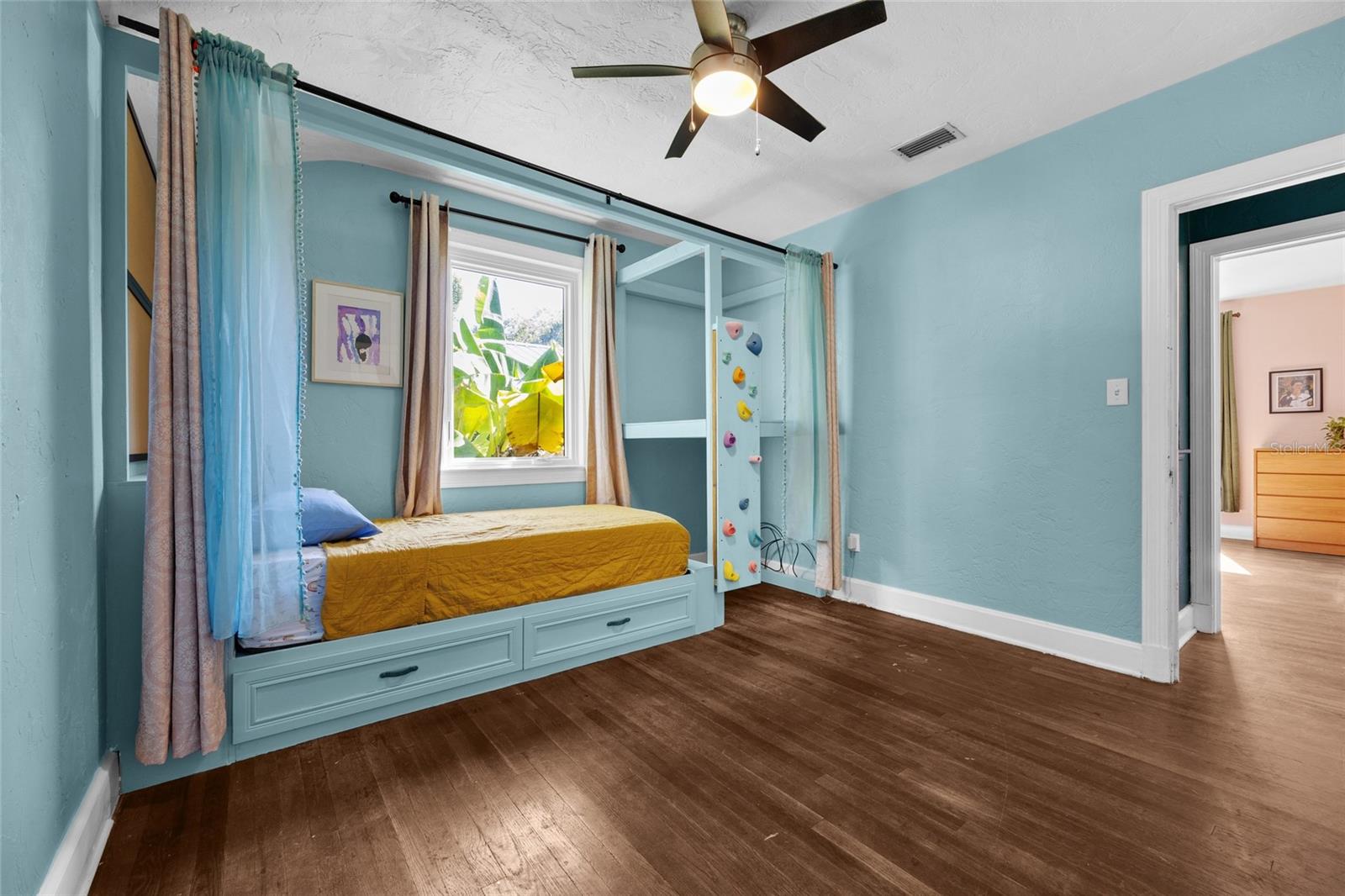 1112 NW 10TH AVE, GAINESVILLE, FL, 32601