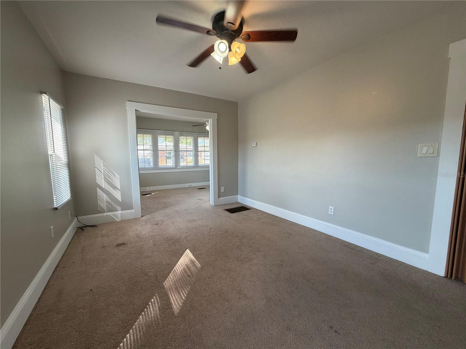 18 E GOLF LINKS AVE, EUSTIS, FL, 32726