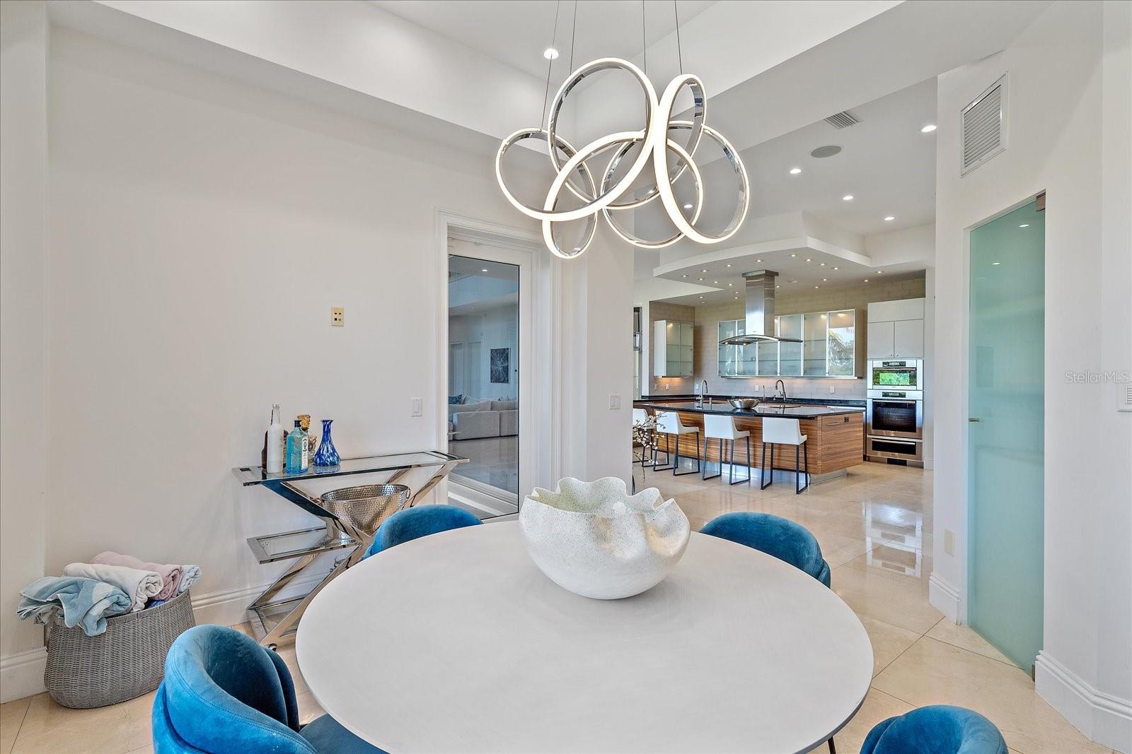 A4670896 Property Photo