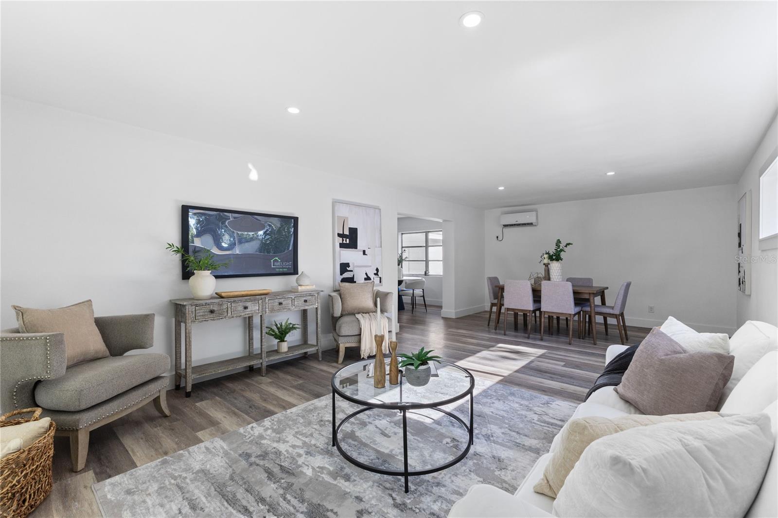 4902 STOLLS AVE, TAMPA, FL, 33615