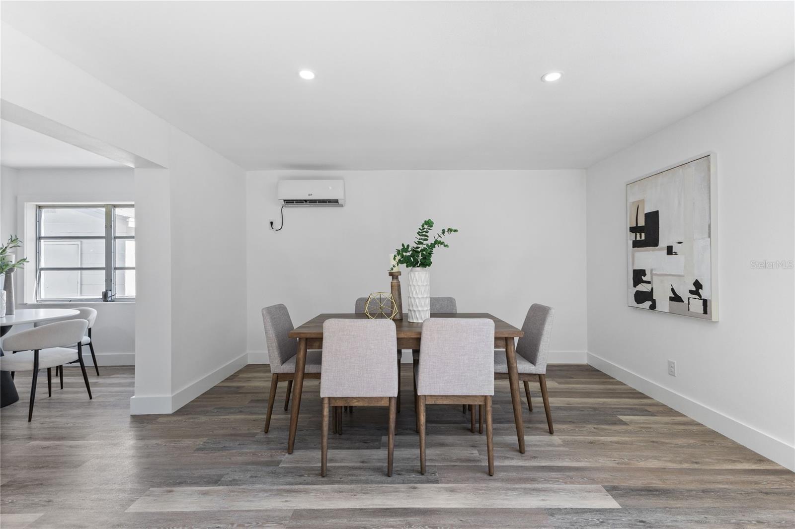 4902 STOLLS AVE, TAMPA, FL, 33615