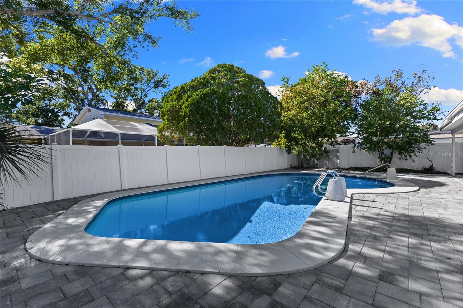 4902 STOLLS AVE, TAMPA, FL, 33615