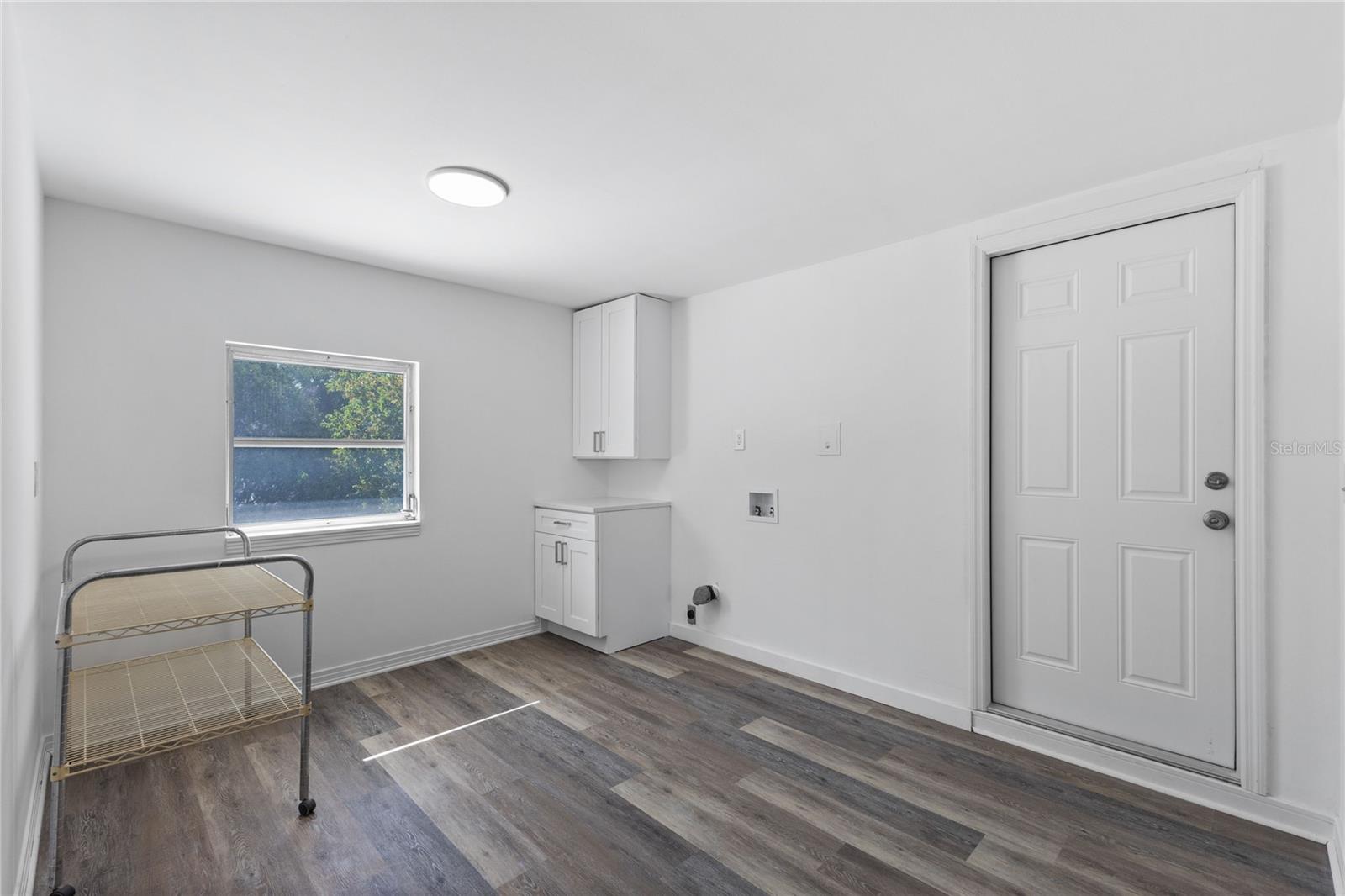 4902 STOLLS AVE, TAMPA, FL, 33615