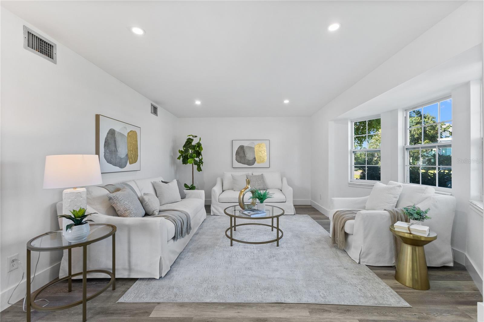 4902 STOLLS AVE, TAMPA, FL, 33615