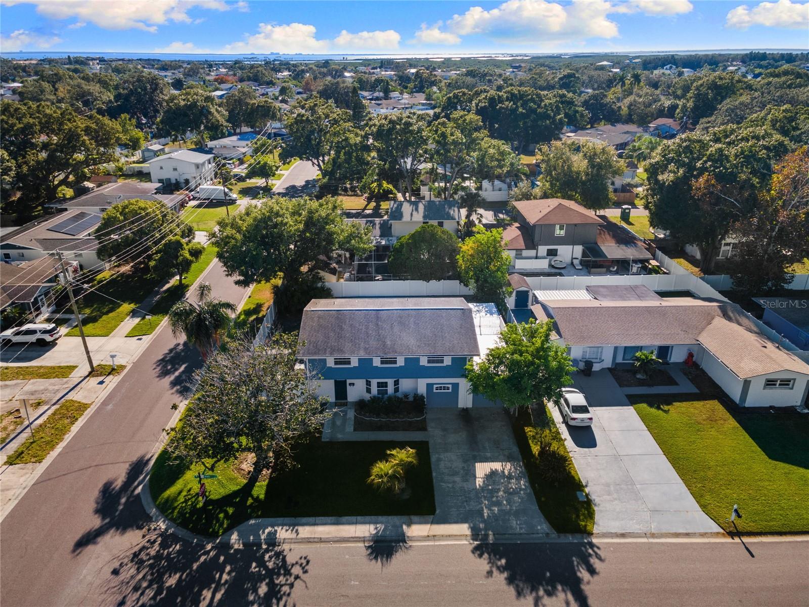 4902 STOLLS AVE, TAMPA, FL, 33615