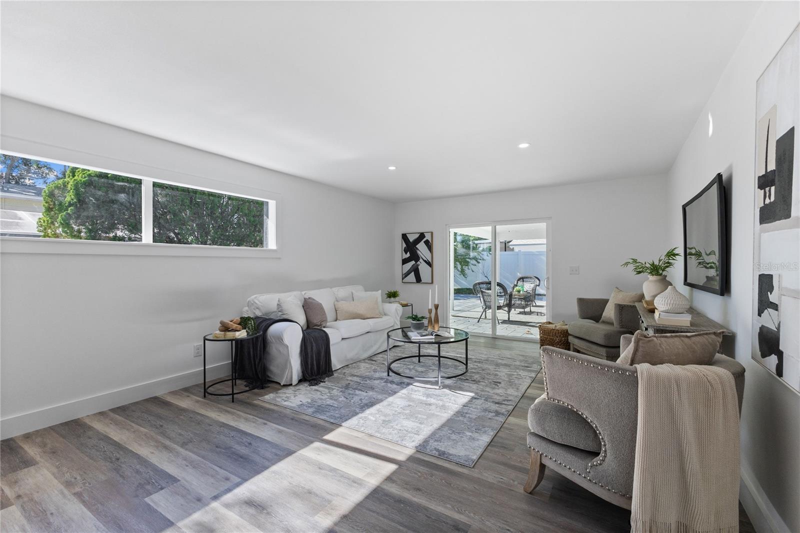 4902 STOLLS AVE, TAMPA, FL, 33615