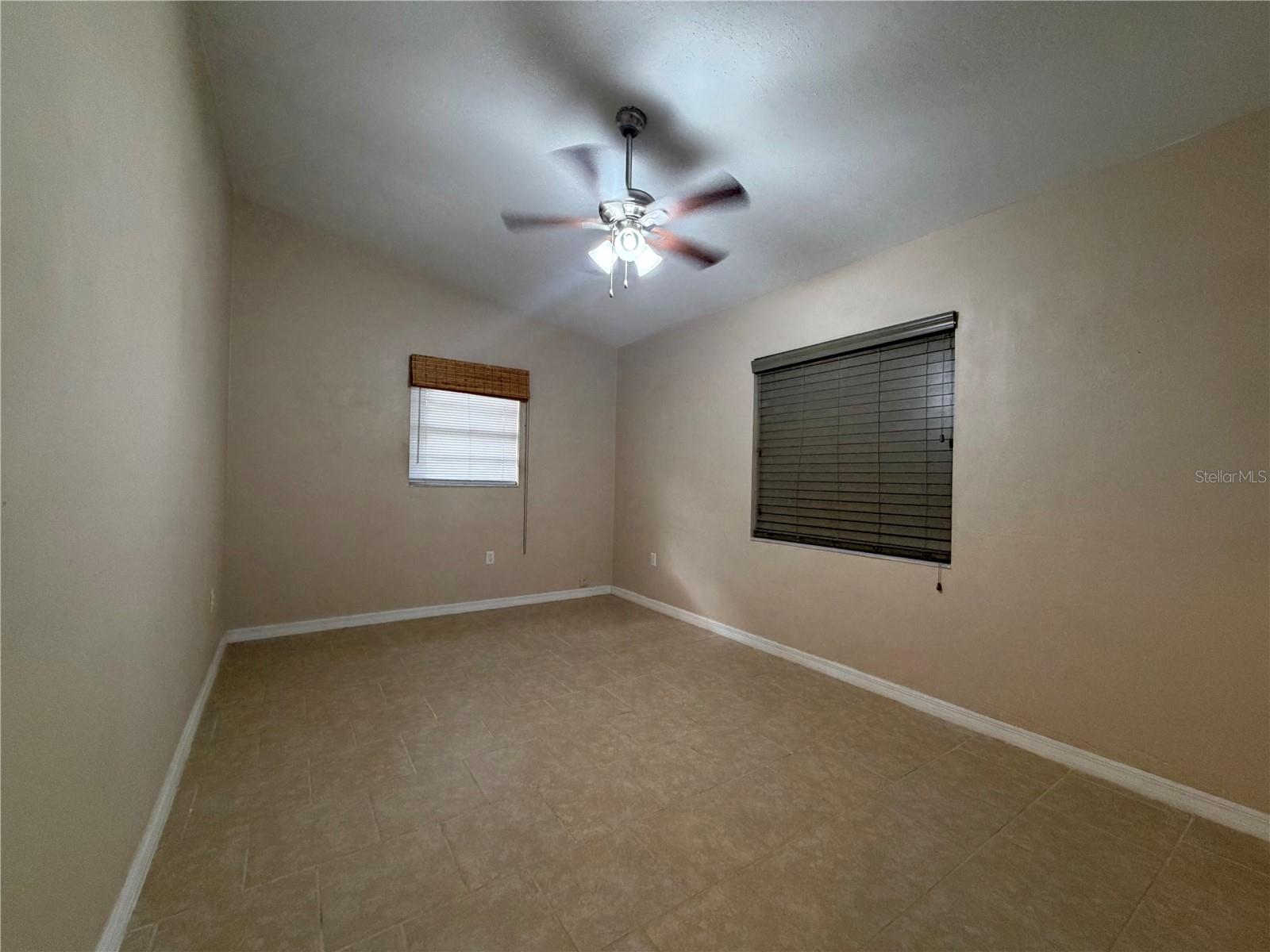 904 HILL ST, EUSTIS, FL, 32726