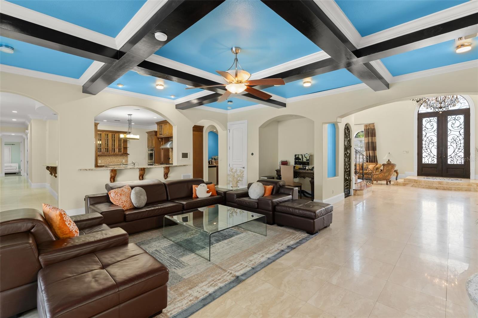 O6357873 Property Photo