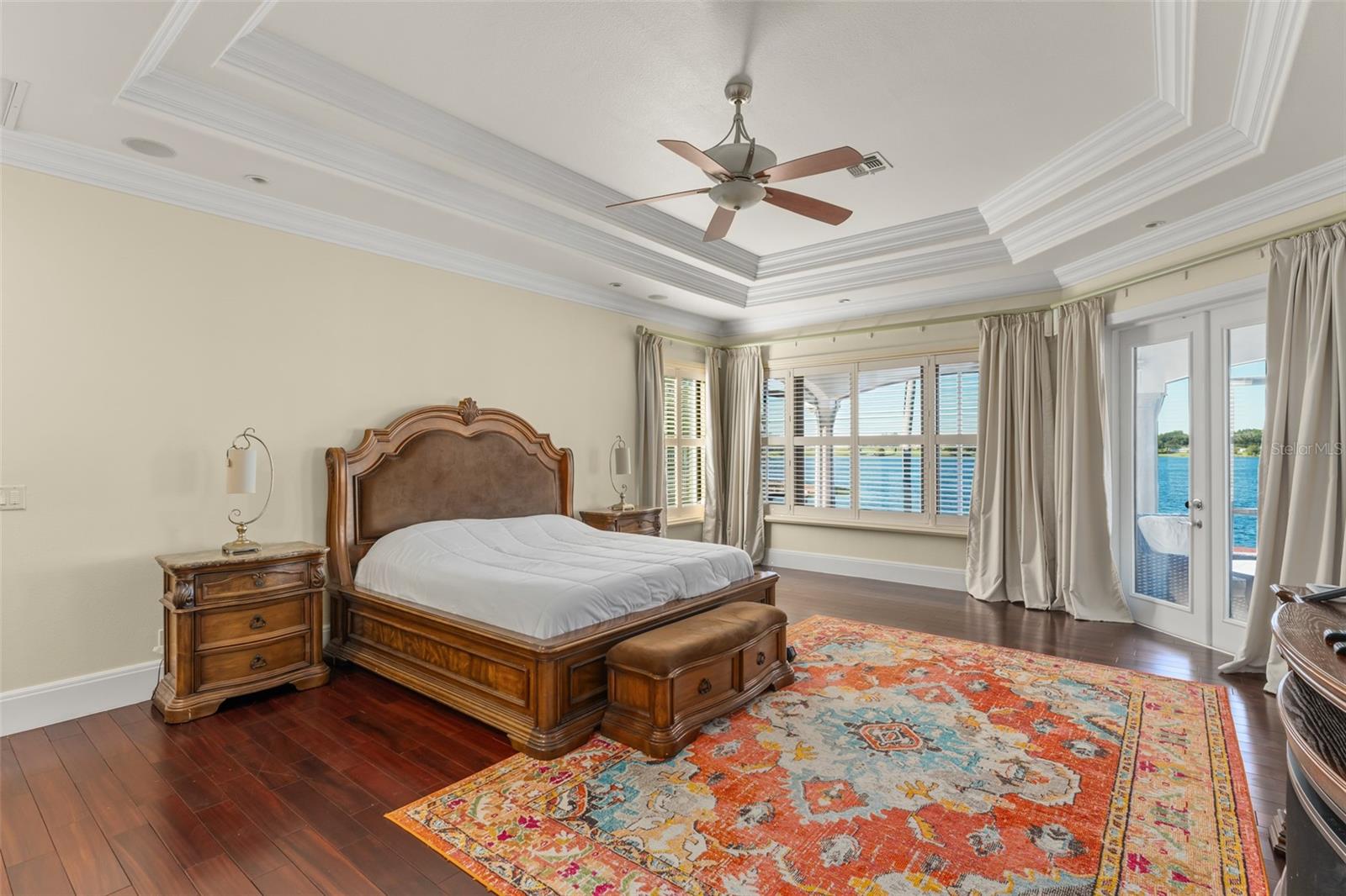 O6357873 Property Photo