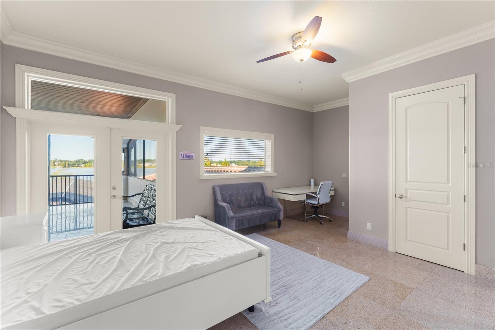 O6357873 Property Photo