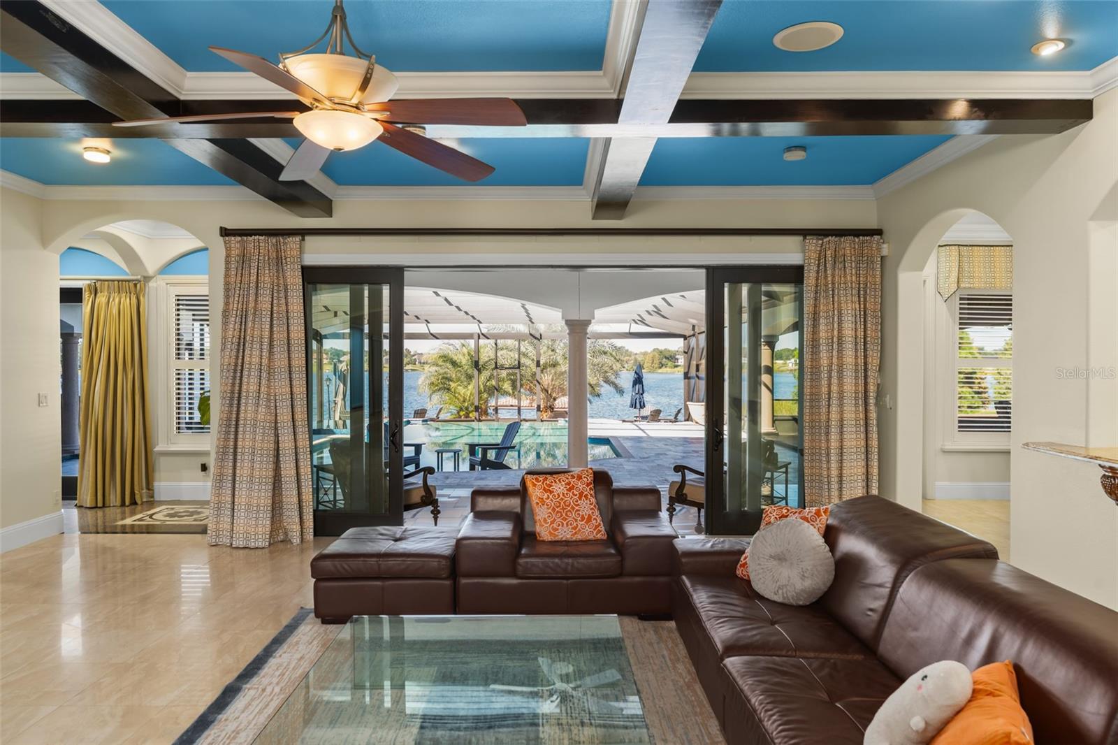 O6357873 Property Photo