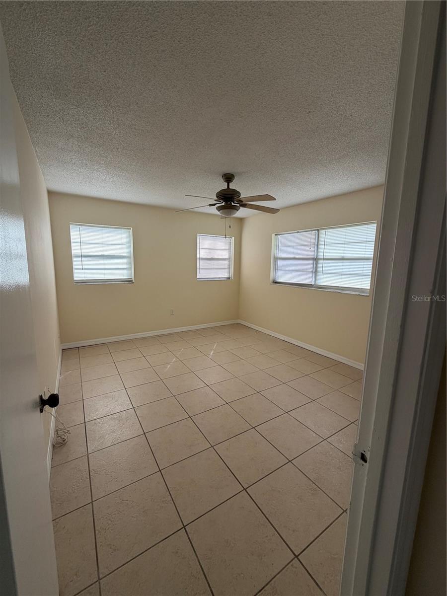 427 LAMBERT AVE, FLAGLER BEACH, FL, 32136