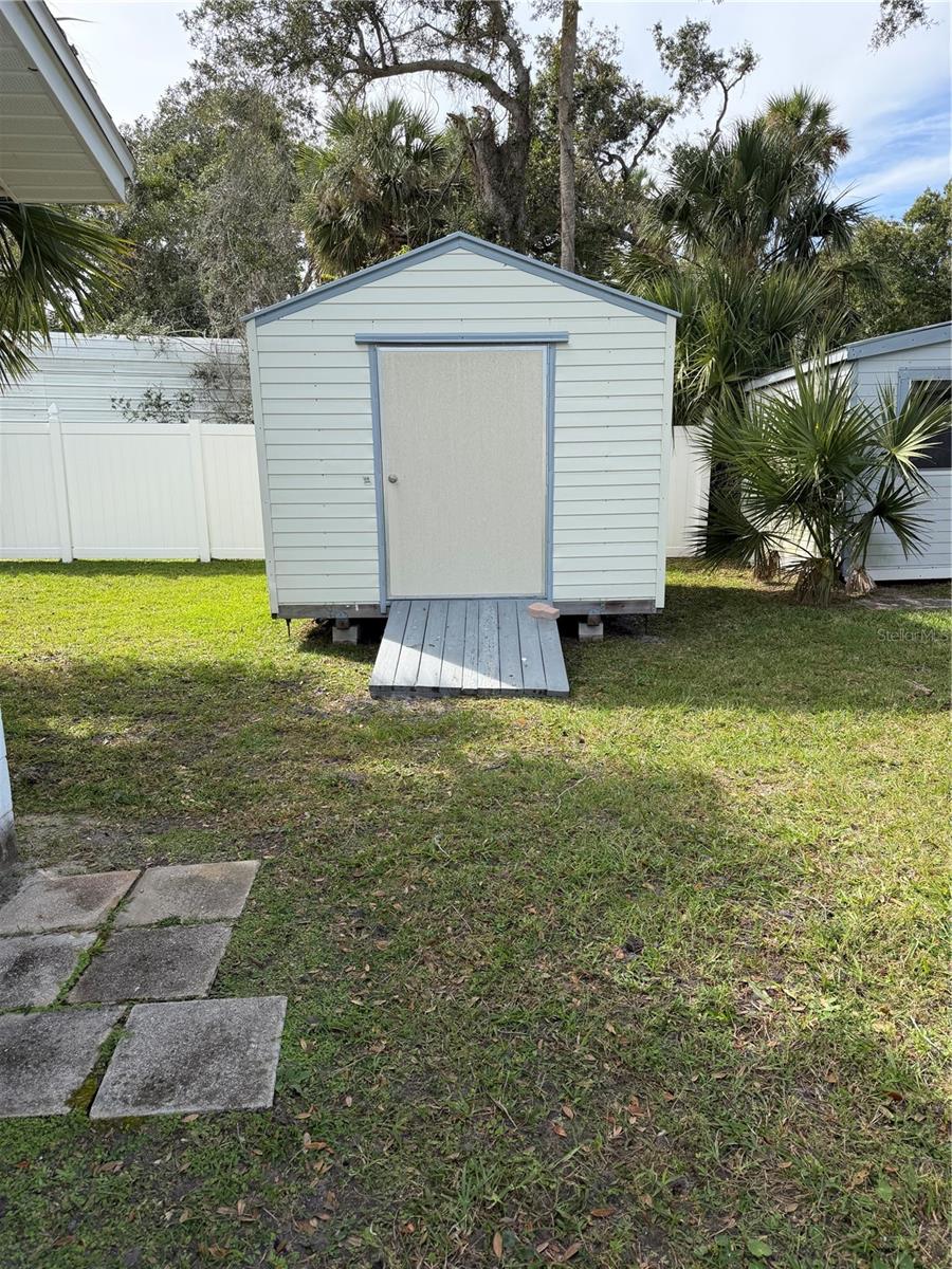 427 LAMBERT AVE, FLAGLER BEACH, FL, 32136