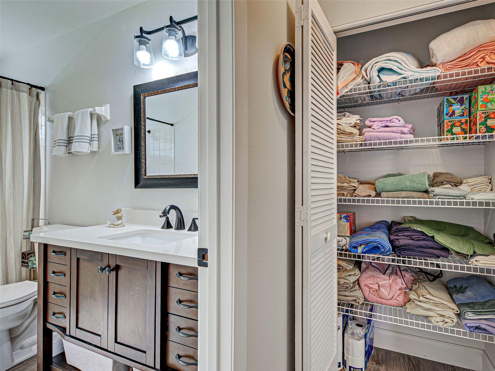 611 CHESTNUT LN #none, ENGLEWOOD, FL, 34223