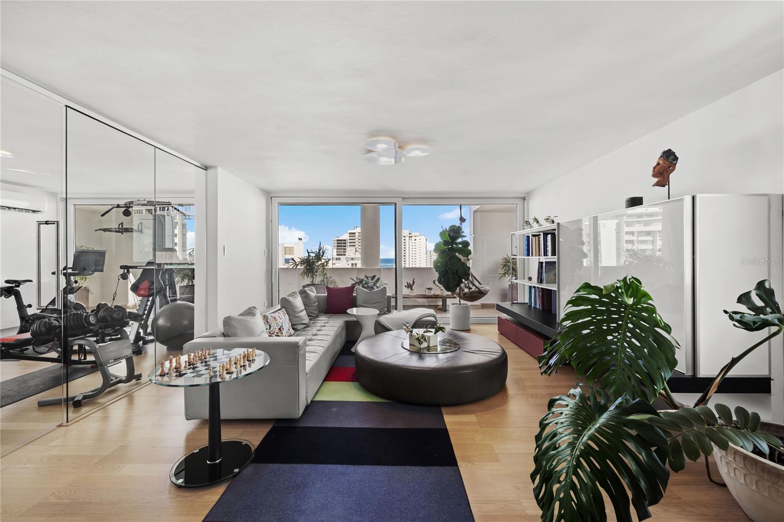 PR9117148 Property Photo