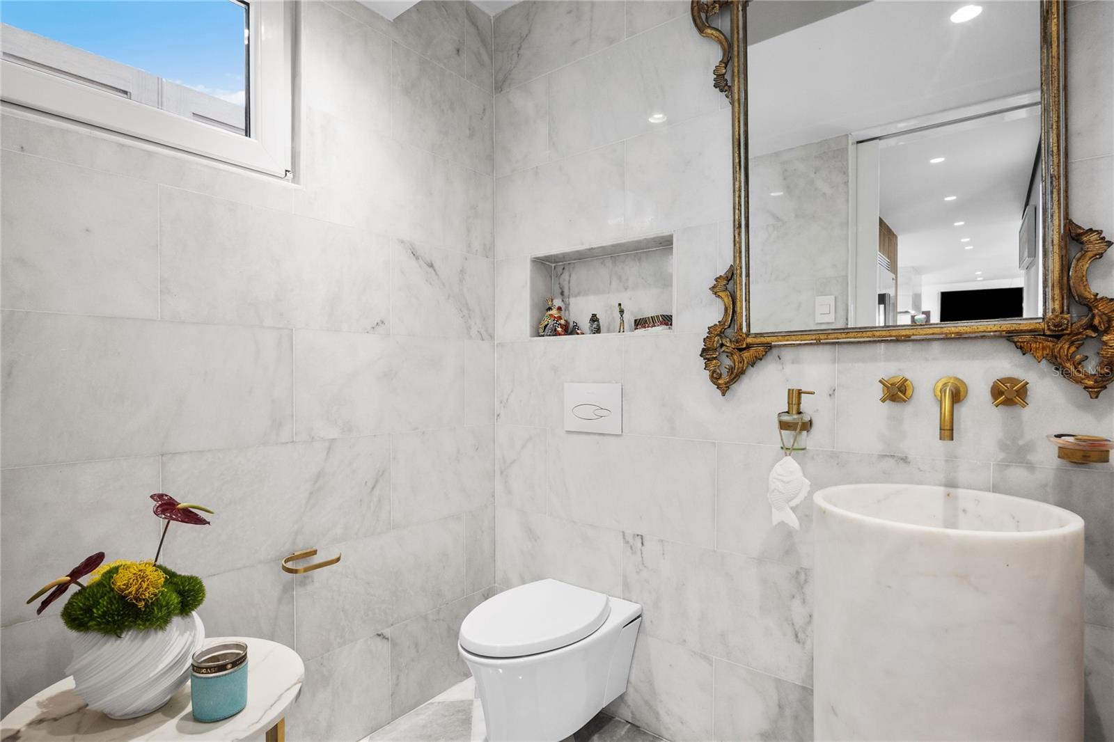 PR9117148 Property Photo