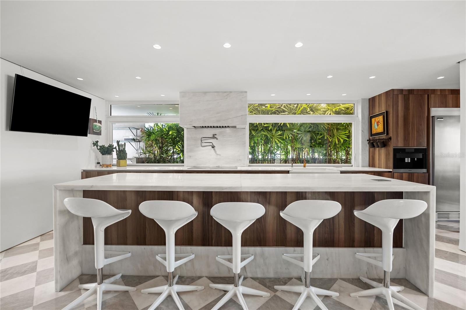 PR9117148 Property Photo