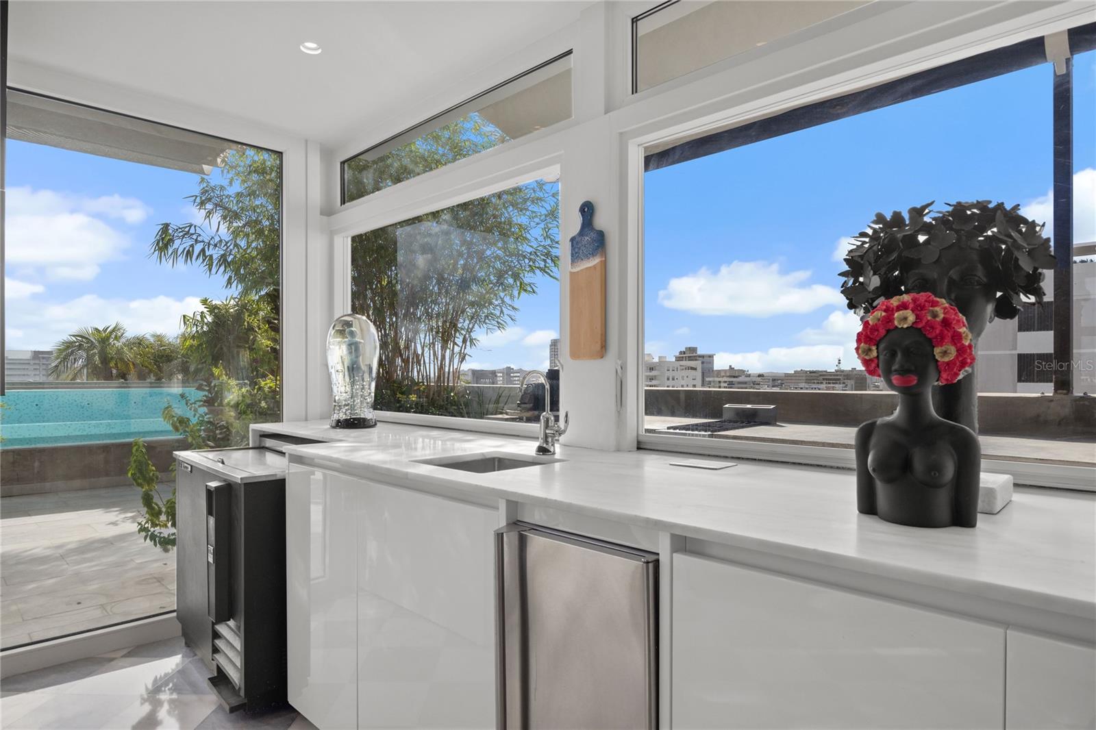 PR9117148 Property Photo