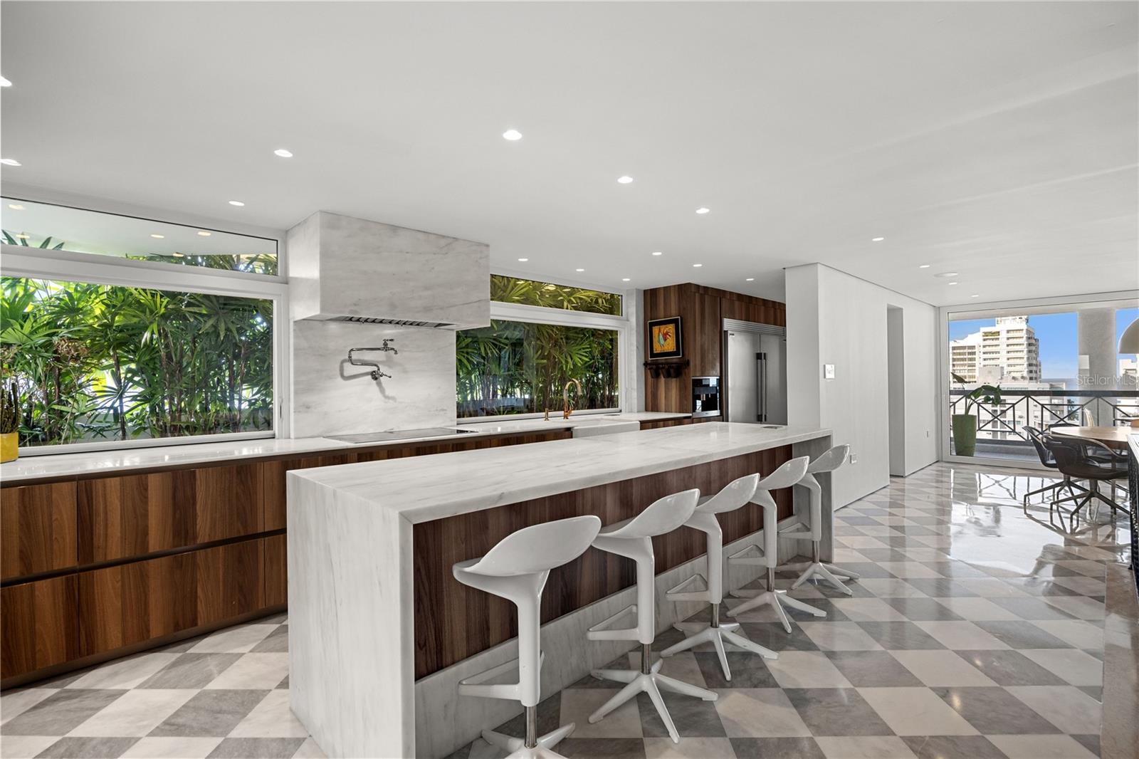 PR9117148 Property Photo