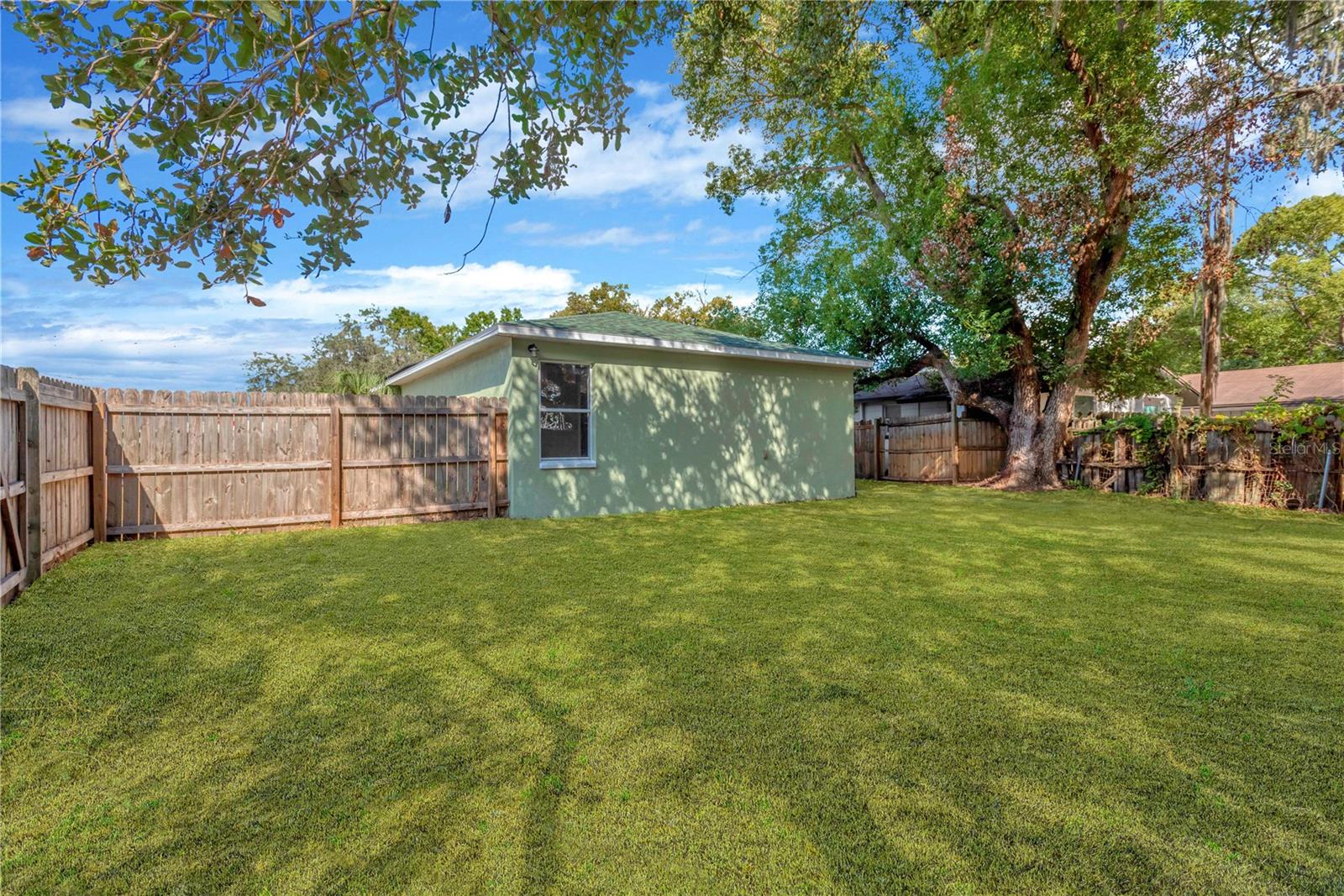 1217 W BALL ST, PLANT CITY, FL, 33563