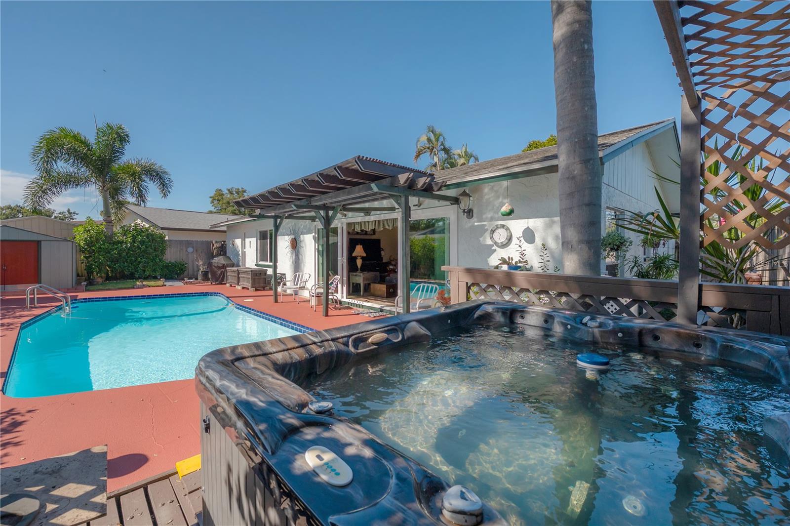 6809 SANDWATER TRL N, PINELLAS PARK, FL, 33781