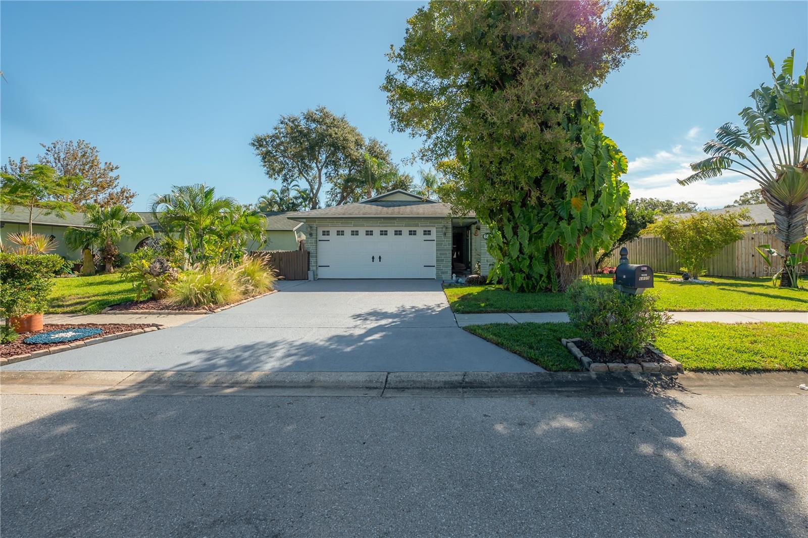 6809 SANDWATER TRL N, PINELLAS PARK, FL, 33781