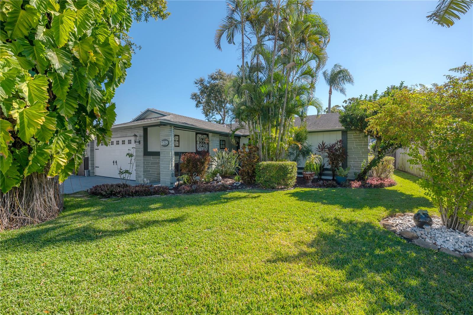 6809 SANDWATER TRL N, PINELLAS PARK, FL, 33781