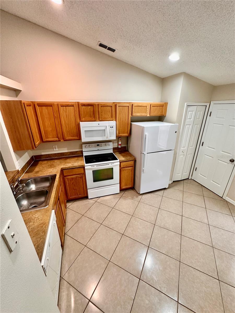 639 CHESHIRE WAY, DAVENPORT, FL, 33897