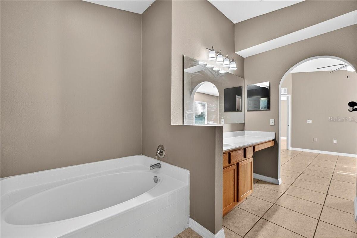 3926 WARBLER DR, WINTER HAVEN, FL, 33880