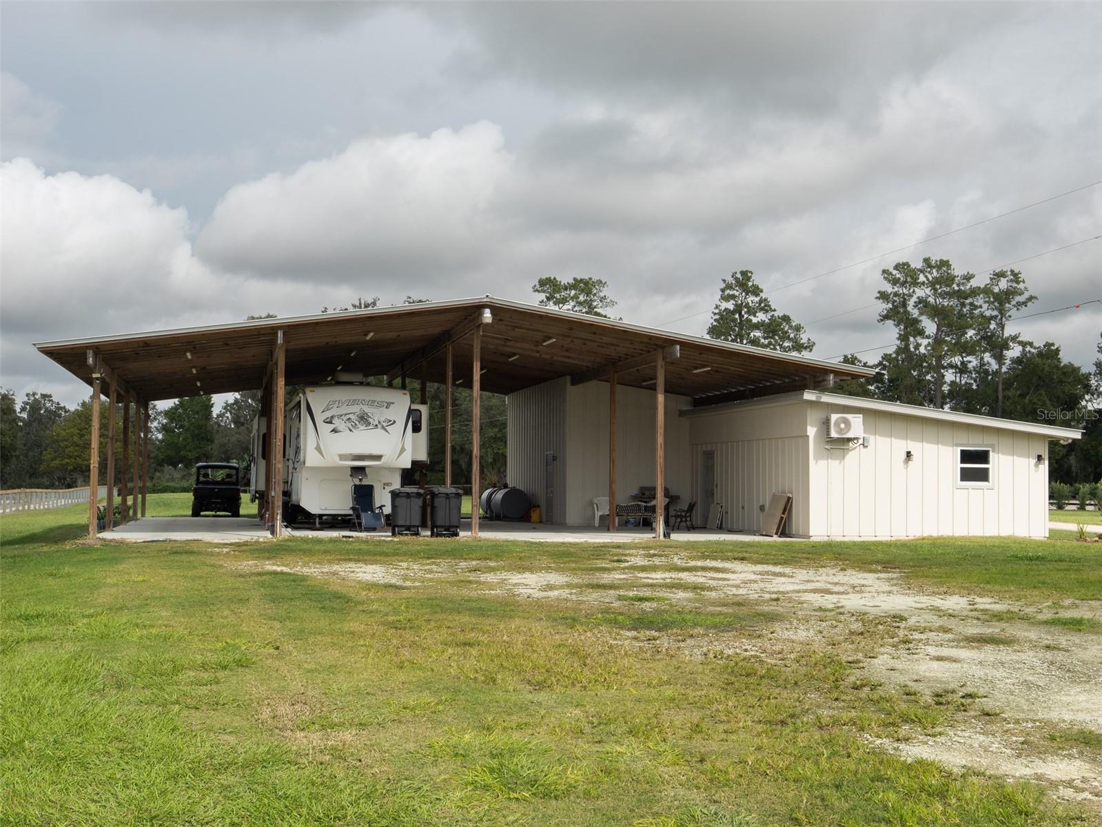 OM712883 Property Photo