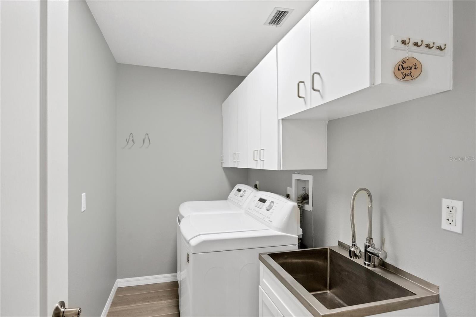 34 SPORTSMAN RD, ROTONDA WEST, FL, 33947