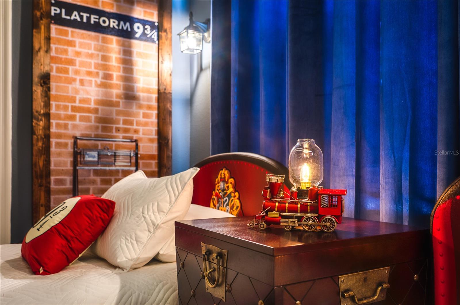 7561 OAK SPRING LN, DAVENPORT, FL, 33837